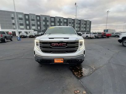 Used 2022 GMC Sierra 1500 SLT w/ SLT Premium Package