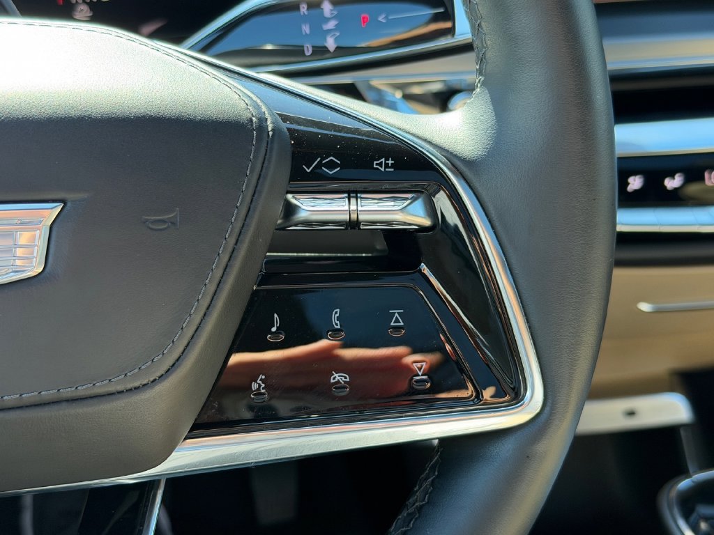 Used 2024 Cadillac Lyriq Luxury w/ Nappa Leather Package RWD image 31