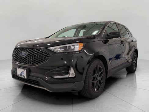 Used 2023 Ford Edge SEL w/ Convenience Package AWD/4WD image 13