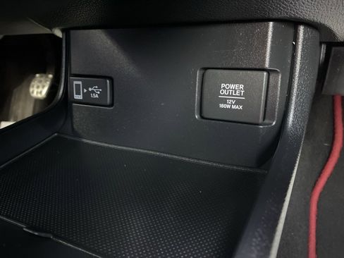 Used 2019 Honda Civic Type R image 31