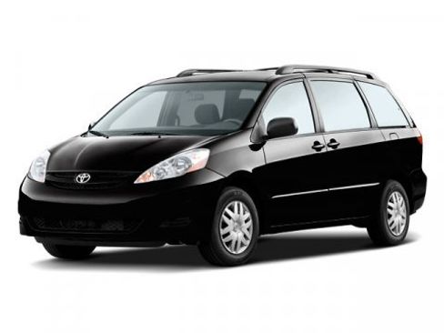 Used 2010 Toyota Sienna XLE image 1