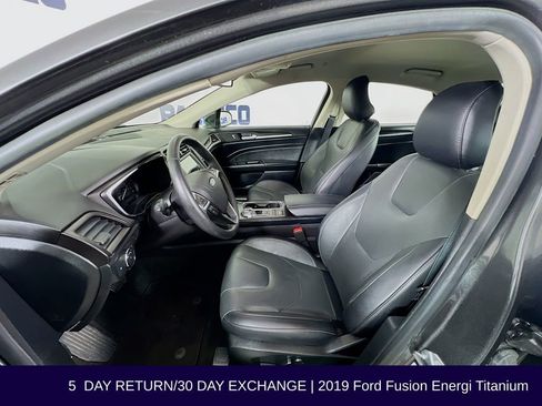 Used 2019 Ford Fusion Energi Titanium image 13