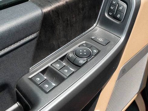 Used 2025 Ford F250 Lariat w/ Lariat Ultimate Package AWD/4WD image 20