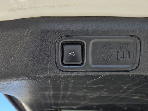 Used 2020 Lincoln Navigator Reserve w/ Luxury Package image 9