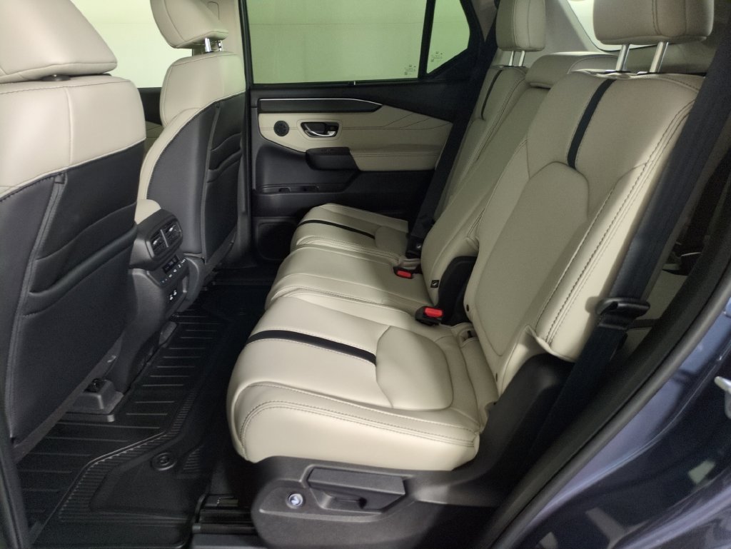 New 2026 Honda Pilot Touring image 27