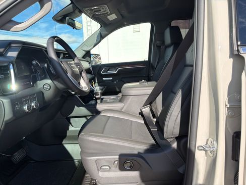 New 2026 GMC Sierra 1500 Denali w/ Technology Package image 15
