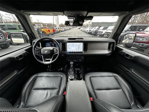 Certified 2025 Ford Bronco Outer Banks image 16