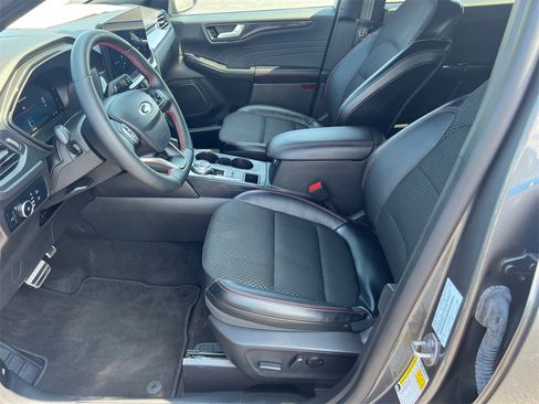 Used 2024 Ford Escape ST-Line Elite image 9