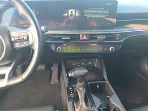 Used 2025 Kia K5 GT-Line w/ GT-Line Premium Package FWD image 12