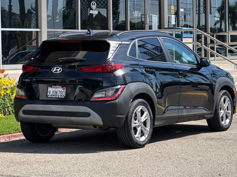 Used 2023 Hyundai Kona SEL FWD image 5