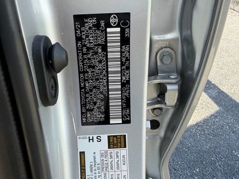 Certified 2021 Toyota Corolla LE FWD image 21