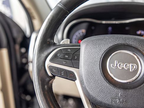 Used 2015 Jeep Grand Cherokee Limited AWD/4WD image 24