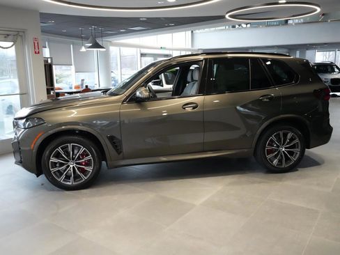 New 2026 BMW X5 xDrive40i w/ M Sport Package image 17