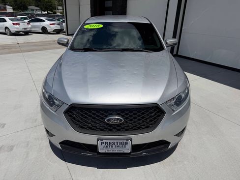 Used 2018 Ford Taurus SEL AWD/4WD image 3