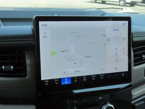 Used 2024 Ford Expedition Limited image 19