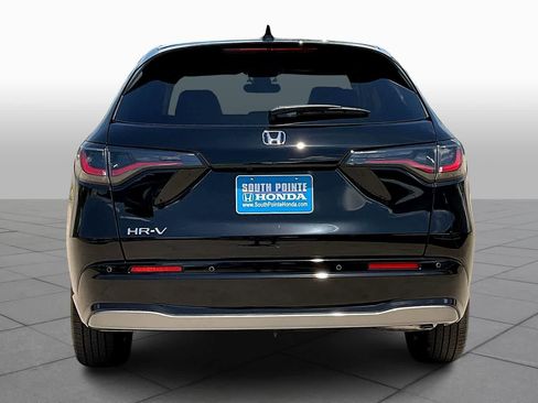 New 2026 Honda HR-V EX-L image 4