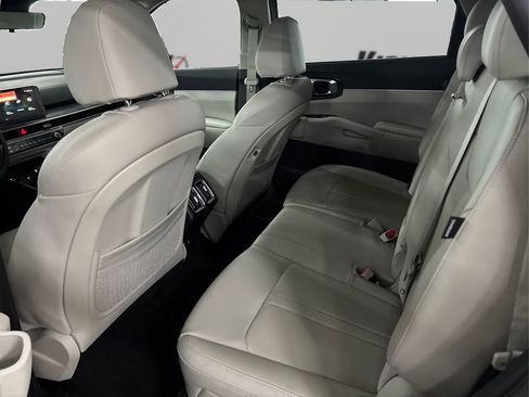 New 2026 Kia Sorento S AWD/4WD image 10