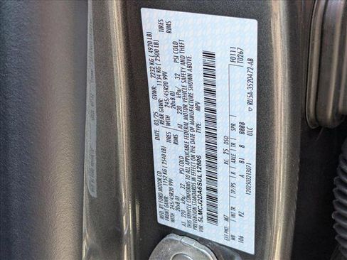 New 2025 Lincoln Corsair Reserve image 17