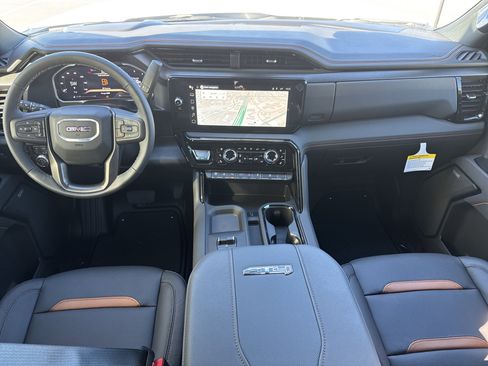 New 2026 GMC Sierra 2500 AT4 w/ AT4 Premium Plus Package image 29