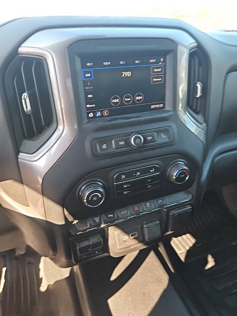 Used 2021 Chevrolet Silverado 3500 W/T w/ WT Convenience Package AWD/4WD image 9