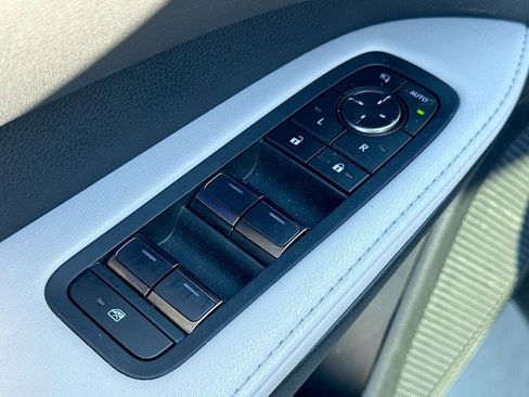 Used 2025 Lexus RX 350 Premium Plus w/ Convenience Package image 15