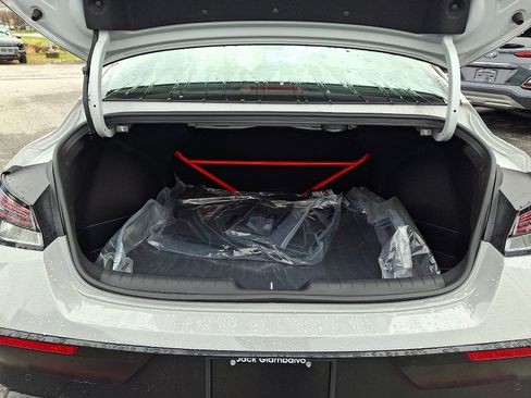 New 2026 Hyundai Elantra N image 20