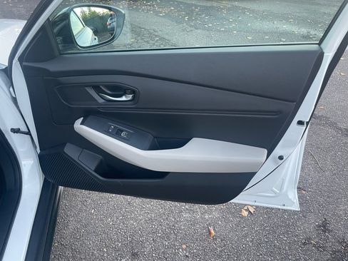 New 2025 Honda Accord SE image 31