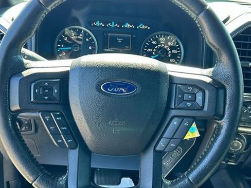 Used 2016 Ford F150 XLT w/ Equipment Group 302A Luxury image 19