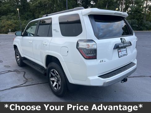 Used 2024 Toyota 4Runner TRD Off-Road image 8