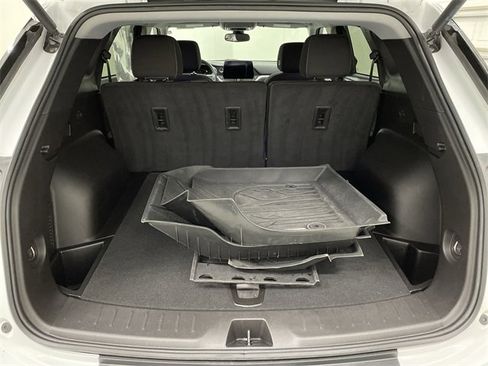 Certified 2024 Chevrolet Blazer LT w/ Convenience Package image 15