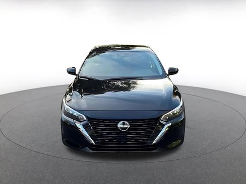 Used 2025 Nissan Sentra S image 4