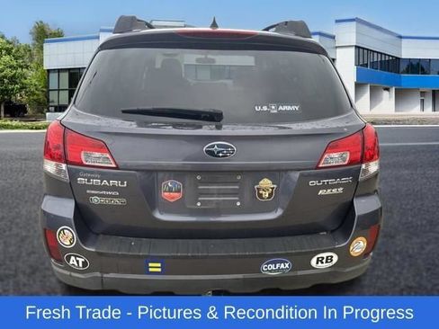 Used 2014 Subaru Outback 2.5i Premium AWD/4WD image 5