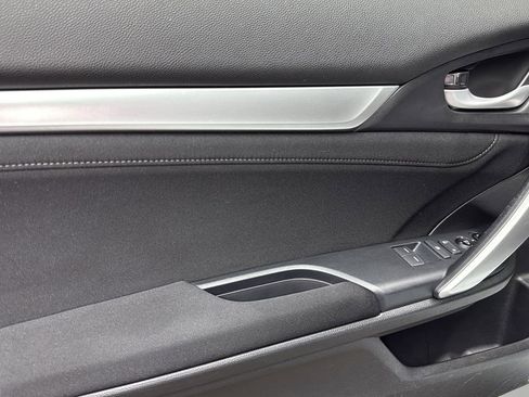 Used 2020 Honda Civic EX image 12