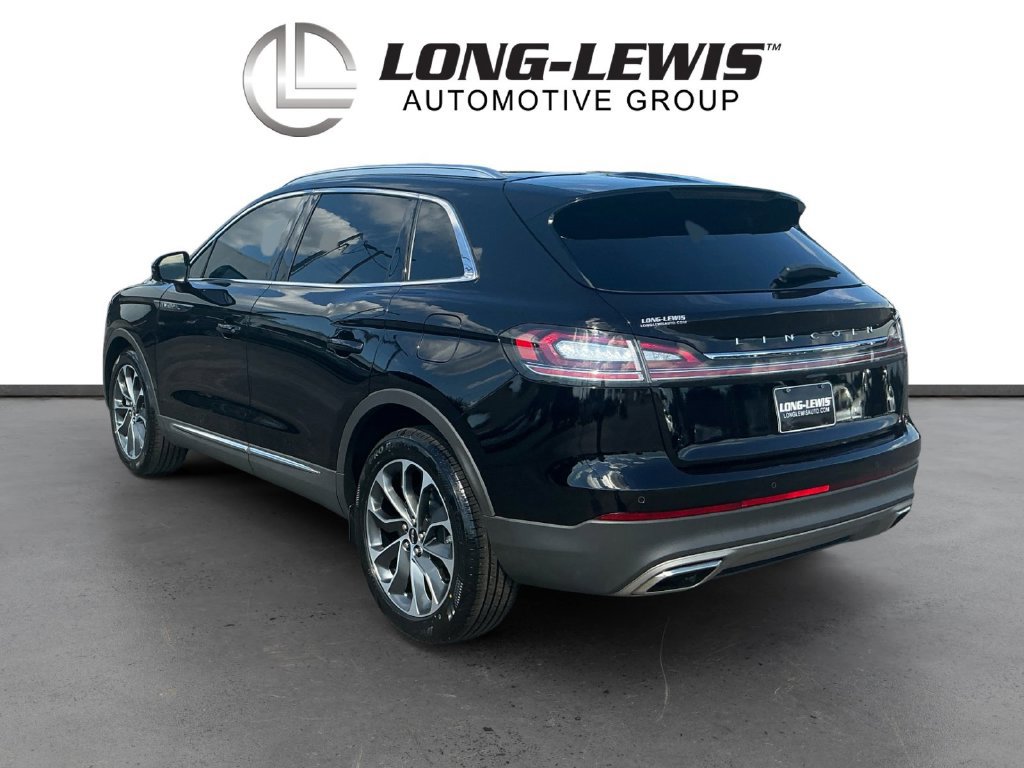 Certified 2023 Lincoln Nautilus Reserve AWD/4WD image 4