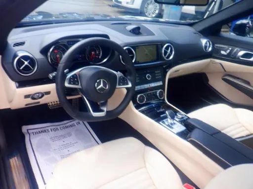 Used 2020 Mercedes-Benz SL 550 image 14