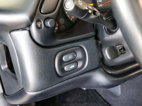 Used 1998 Chevrolet Corvette Convertible w/ Memory Pkg RWD image 30