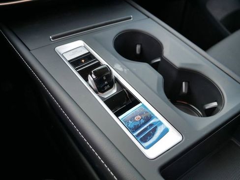 New 2026 Volkswagen Atlas SE image 10