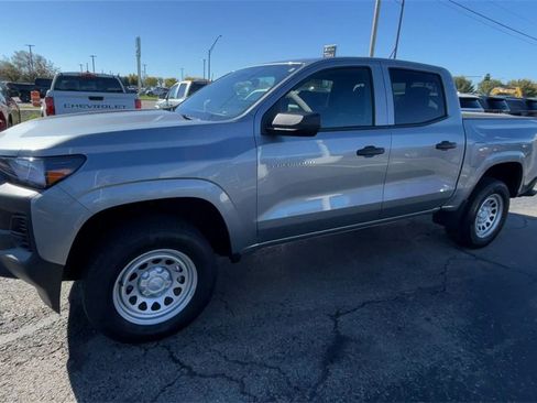 New 2025 Chevrolet Colorado W/T image 6