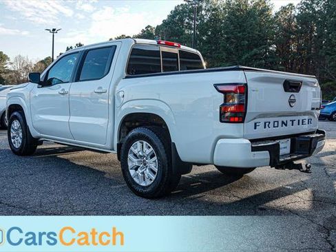 Used 2022 Nissan Frontier SV image 13