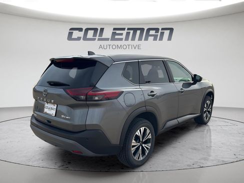 Used 2023 Nissan Rogue SV AWD/4WD image 5