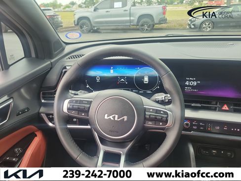 Certified 2024 Kia Sportage SX FWD image 21