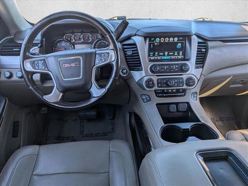 Used 2019 GMC Yukon XL SLT w/ Open Road Package image 14
