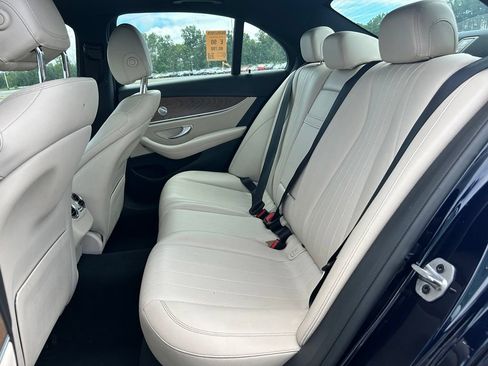 Used 2019 Mercedes-Benz E 300 image 18