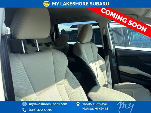 Used 2025 Subaru Ascent Premium AWD/4WD image 12