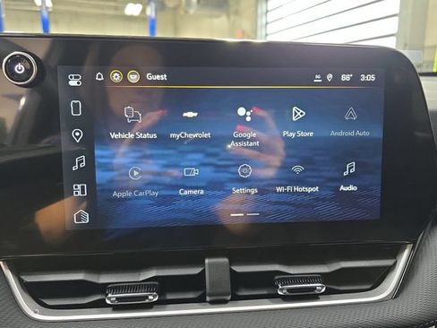 New 2026 Chevrolet Equinox LT w/ Safety and Technology Package AWD/4WD image 22