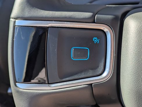 Certified 2025 Ford Expedition Active image 16