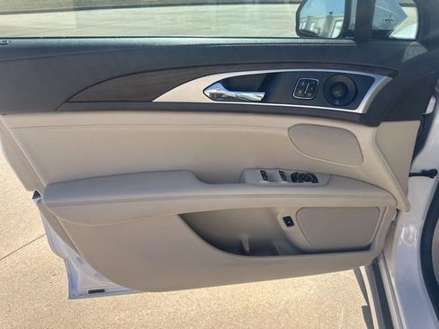 Used 2018 Lincoln MKZ Reserve w/ Technology Package image 13