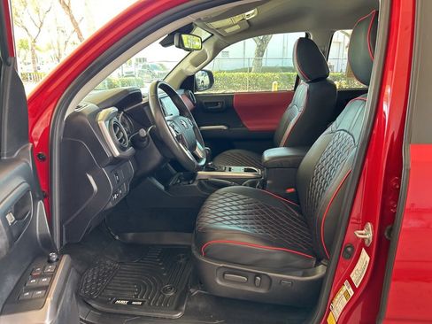 Used 2023 Toyota Tacoma SR5 image 5