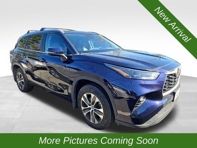 Used 2023 Toyota Highlander XLE