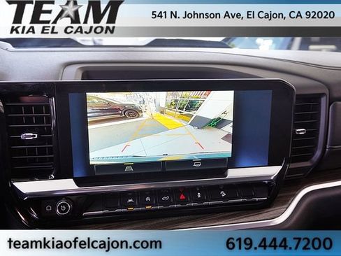 Used 2026 Chevrolet Silverado 1500 LT Trail Boss w/ LPO, Dark Essentials Package AWD/4WD image 27